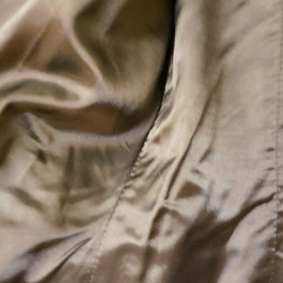 Black leather coat by Danier - Picture 9 of 9